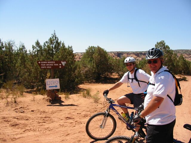 h:\webpages\troop188\html\images\ha2002\gemini bridges\ha2002-0108.jpg